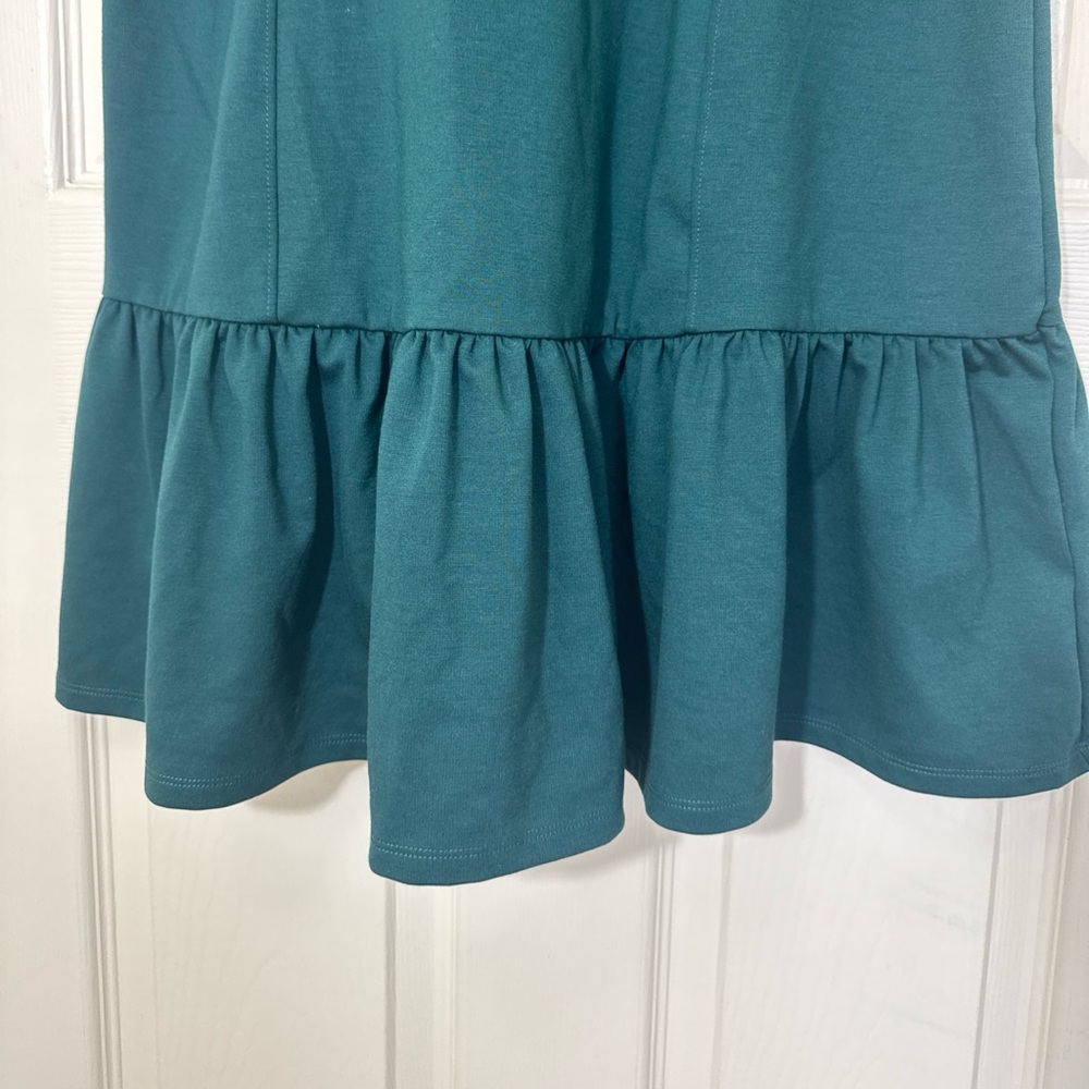 NWT GAP Women’s Green Holiday Dress Size 14 Tall Ruffle Hem Dress - Picture 4 of 8